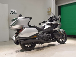 2025 Honda GL 1800 Gold Wing, серебристый, 3100000 рублей, вид 5
