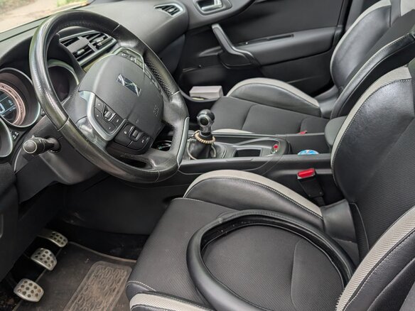 2012 Citroen DS4, белый, 700000 рублей - вид 5