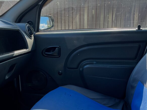 2008 Renault Logan I, белый, 270000 рублей - вид 3