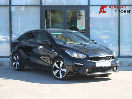 2018 Kia Cerato III Рестайлинг (Classic), чёрный, 1620000 рублей, вид 3