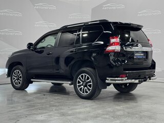 2015 Toyota Land Cruiser Prado 150 Series Рестайлинг 1, чёрный, 3670000 рублей, вид 3
