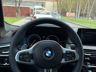 2018 BMW 5 серии 530d xDrive VII (G30/G31/G38), серый, 4190000 рублей, вид 4