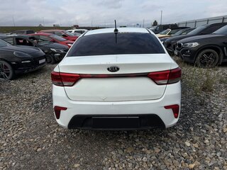 2018 Kia Rio IV, белый, 535000 рублей, вид 3