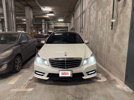 2013 Mercedes-Benz E-Класс 250 7G-Tronic IV (W212, S212, C207), белый, 1650000 рублей, вид 4