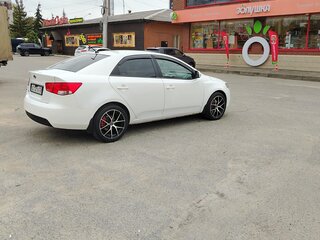 2012 Kia Cerato 6-speed II, белый, 1055000 рублей, вид 3