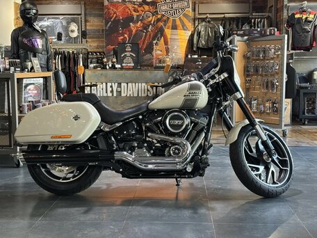 2022 Harley-Davidson Sport Glide, белый, 2100000 рублей, вид 1