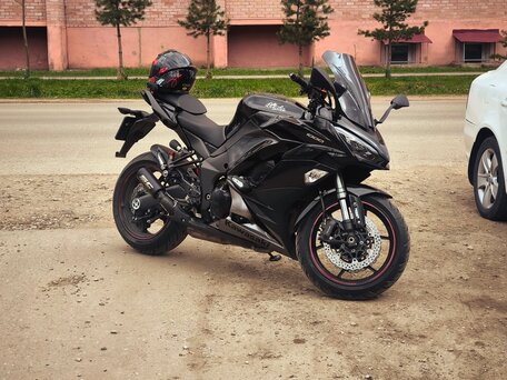 2017 Kawasaki Z 1000SX, чёрный, 860000 рублей, вид 1