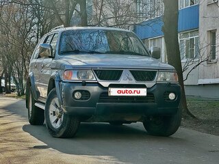2004 Mitsubishi Pajero Sport I Рестайлинг, серебристый, 730000 рублей, вид 4