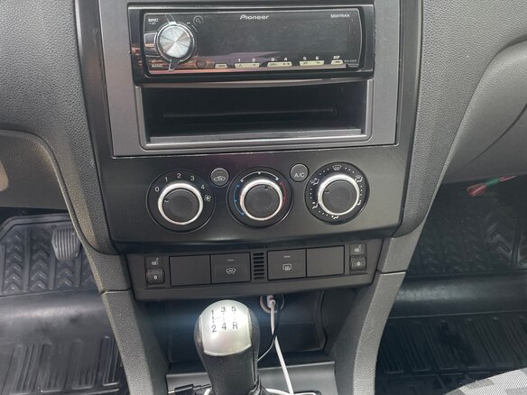 2005 Ford Focus II, серебристый, 425000 рублей - вид 12