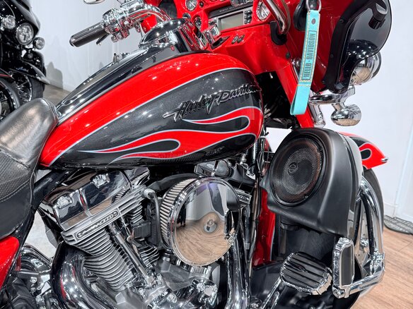 2011 Harley-Davidson CVO Limited, красный, 1599000 рублей - вид 15