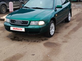 1997 Audi A4 I (B5), зелёный, 320000 рублей, вид 1