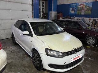 2012 Volkswagen Polo V, белый, 325000 рублей, вид 3