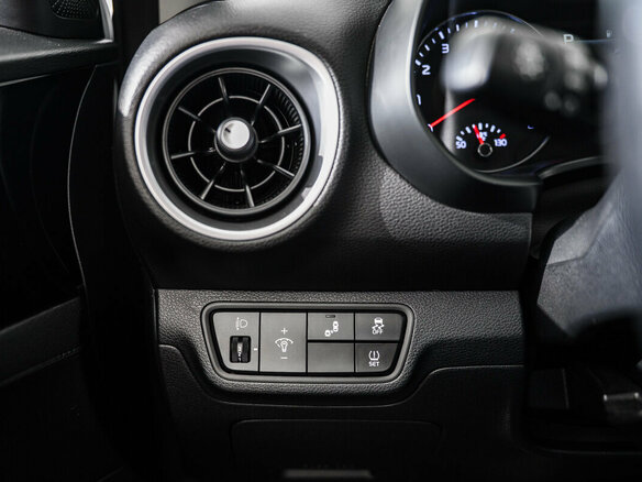 2021 Kia Cerato IV Рестайлинг, белый, 2280000 рублей - вид 29