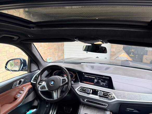 2021 BMW X7 40d I (G07), серый, 7500000 рублей - вид 5