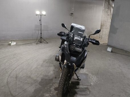 2017 BMW R 1200 GS, серый, 1052000 рублей, вид 3