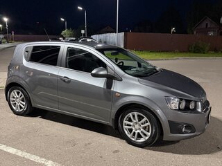 2014 Chevrolet Aveo II, серый, 850000 рублей, вид 3