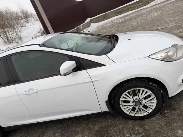 2012 Ford Focus III, белый, 735000 рублей - вид 4