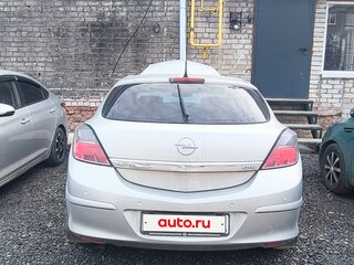 2007 Opel Astra GTC H Рестайлинг, серебристый, 325000 рублей, вид 2