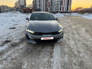 2020 Kia K5 III, серый, 3315000 рублей, вид 3