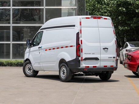 2024 Ford Transit, белый, 4500000 рублей, вид 2