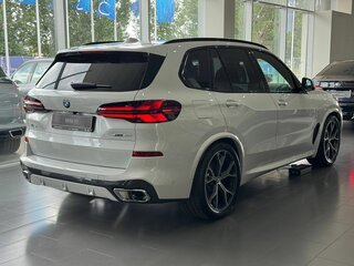 2026 BMW X5 40i IV (G05/G18) Рестайлинг, белый, 15690000 рублей, вид 2