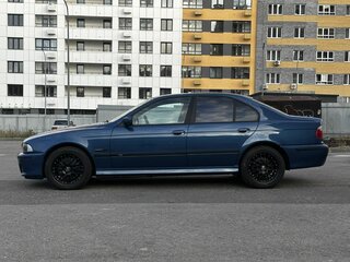2002 BMW 5 серии 530i IV (E39) Рестайлинг, синий, 999000 рублей, вид 5