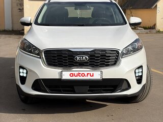 2020 Kia Sorento III Prime Рестайлинг, белый, 2200000 рублей, вид 2