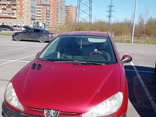 2005 Peugeot 206, красный, 155000 рублей, вид 2