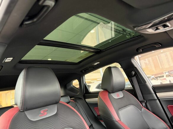 2022 Geely Coolray I, белый, 1450000 рублей - вид 8