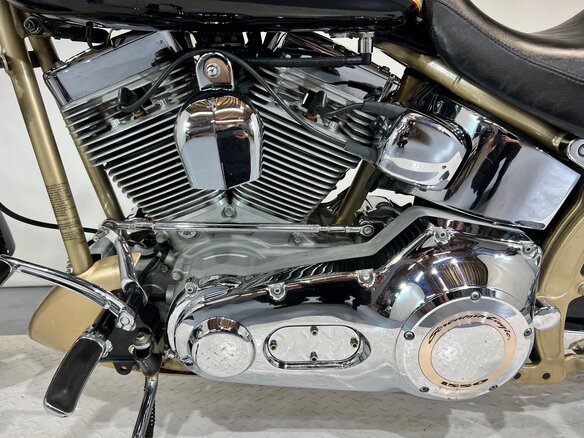 2003 Harley-Davidson Softail Deuce, золотистый, 810000 рублей - вид 21