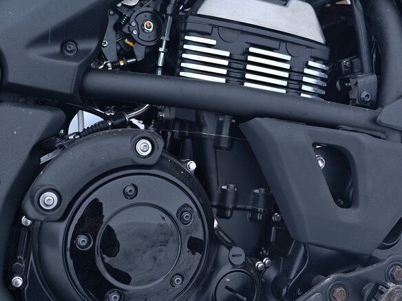 2023 Kawasaki EN650 Vulcan S, чёрный, 750000 рублей - вид 7