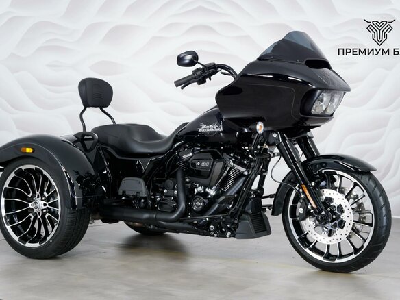 2024 Harley-Davidson Road Glide 3, чёрный, 4349000 рублей - вид 4