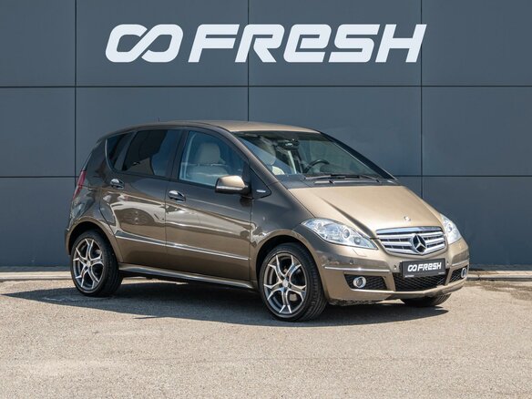 2011 Mercedes-Benz A-Класс 180 II (W169) Рестайлинг, коричневый, 999000 рублей