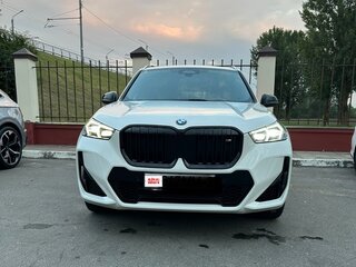 2023 BMW X1 28i xDrive III (U11/U12), белый, 3490000 рублей, вид 3