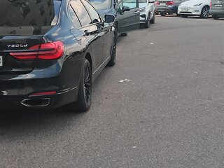 2017 BMW 7 серии Long 730Ld xDrive VI (G11/G12), чёрный, 2882779 рублей, вид 2
