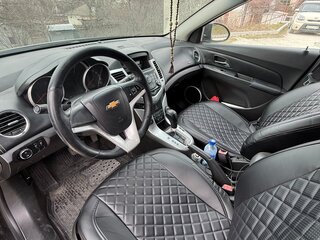 2012 Chevrolet Cruze I, чёрный, 700000 рублей, вид 5