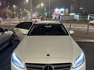 2015 Mercedes-Benz C-Класс 180 IV (W205), белый, 2300000 рублей, вид 2
