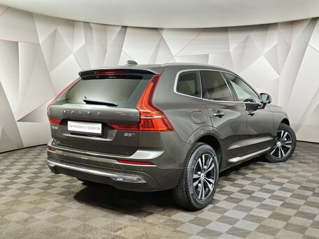 2022 Volvo XC60 II Рестайлинг, коричневый, 4255076 рублей, вид 2