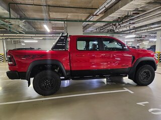 2021 Ram 1500 Crew Cab TRX V, красный, 9990000 рублей, вид 3