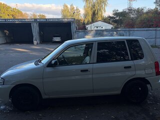 1999 Mazda Demio I (DW), белый, 230000 рублей, вид 4