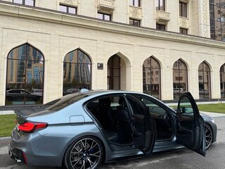 2019 BMW 5 серии 530d xDrive VII (G30/G31/G38), серый, 3850000 рублей, вид 4