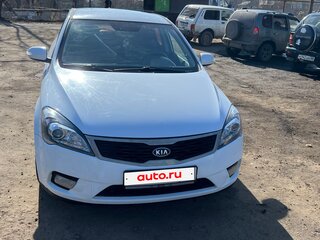 2011 Kia Ceed I Рестайлинг, белый, 659000 рублей, вид 2