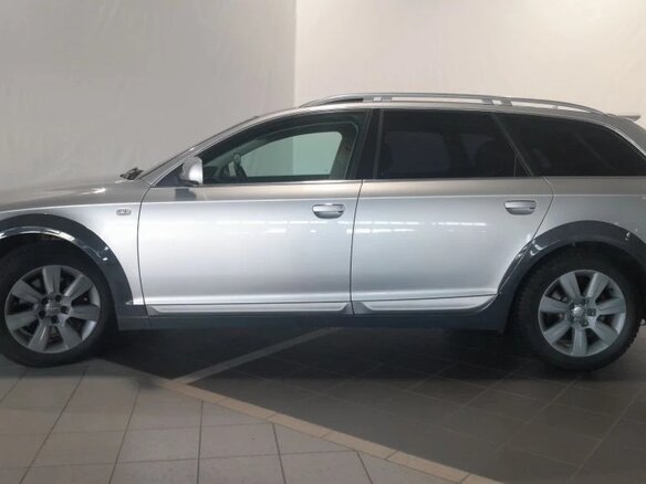 2006 Audi A6 allroad II (C6), серебристый, 1000000 рублей - вид 13