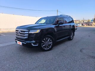 2022 Toyota Land Cruiser 300 Series, чёрный, 9900000 рублей, вид 1