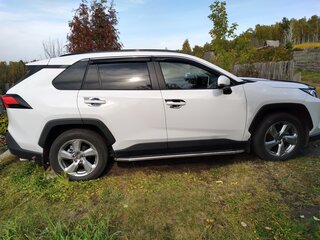 2019 Toyota RAV4 V (XA50), белый, 3000000 рублей, вид 1