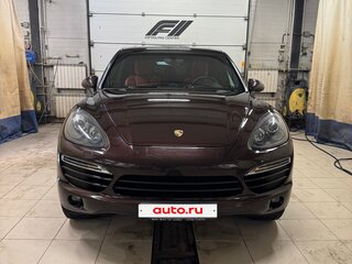 2013 Porsche Cayenne II (958), коричневый, 3000000 рублей, вид 3