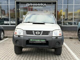 2012 Nissan NP300, серебристый, 1274000 рублей, вид 2