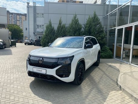 Volkswagen Teramont II (China Market)