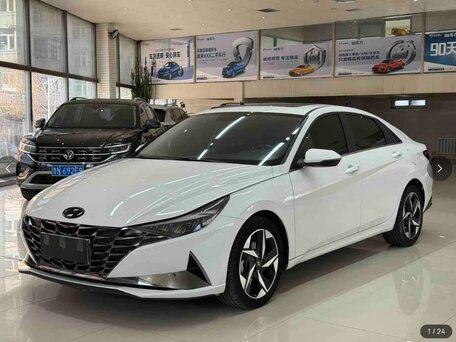 Hyundai Elantra VII (CN7)