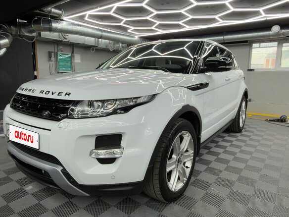 2013 Land Rover Range Rover Evoque 6-speed I, белый - вид 1